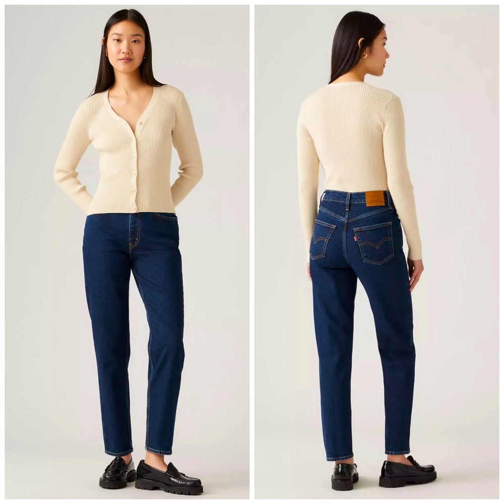 Levi’s 80’s MOM JEANS